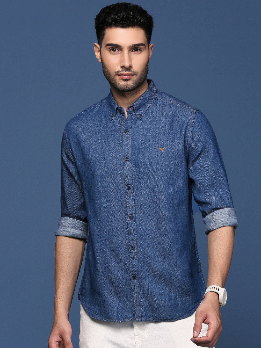 Men Solid Navy Blue Slim Fit Shirt