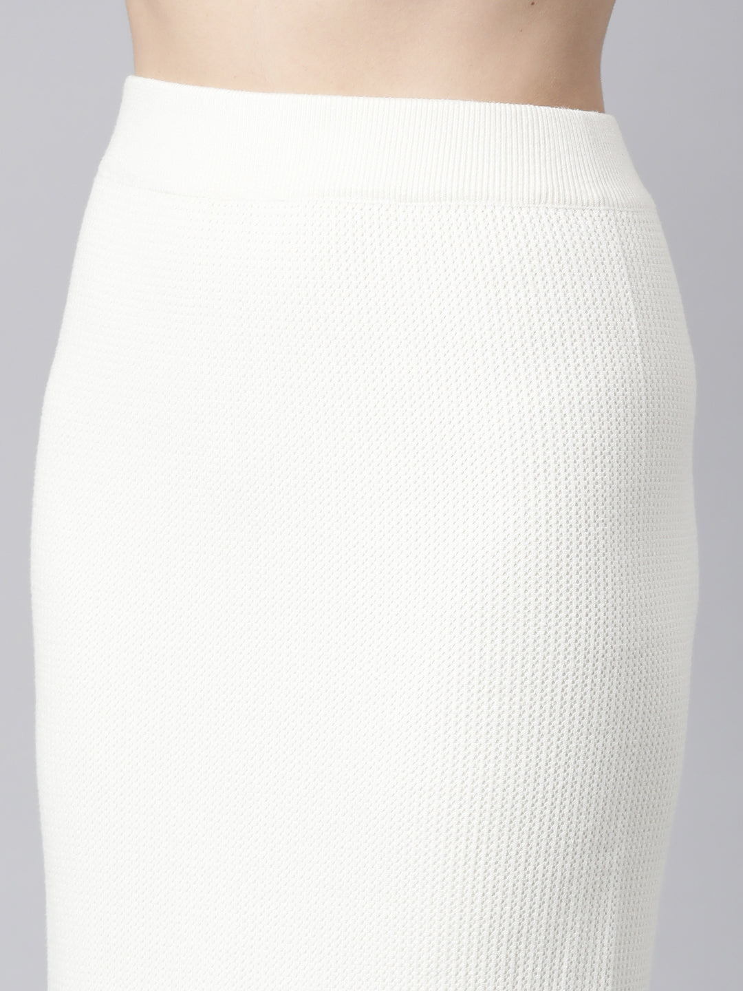 Women's Self Design Cream Straight Midi Skirt