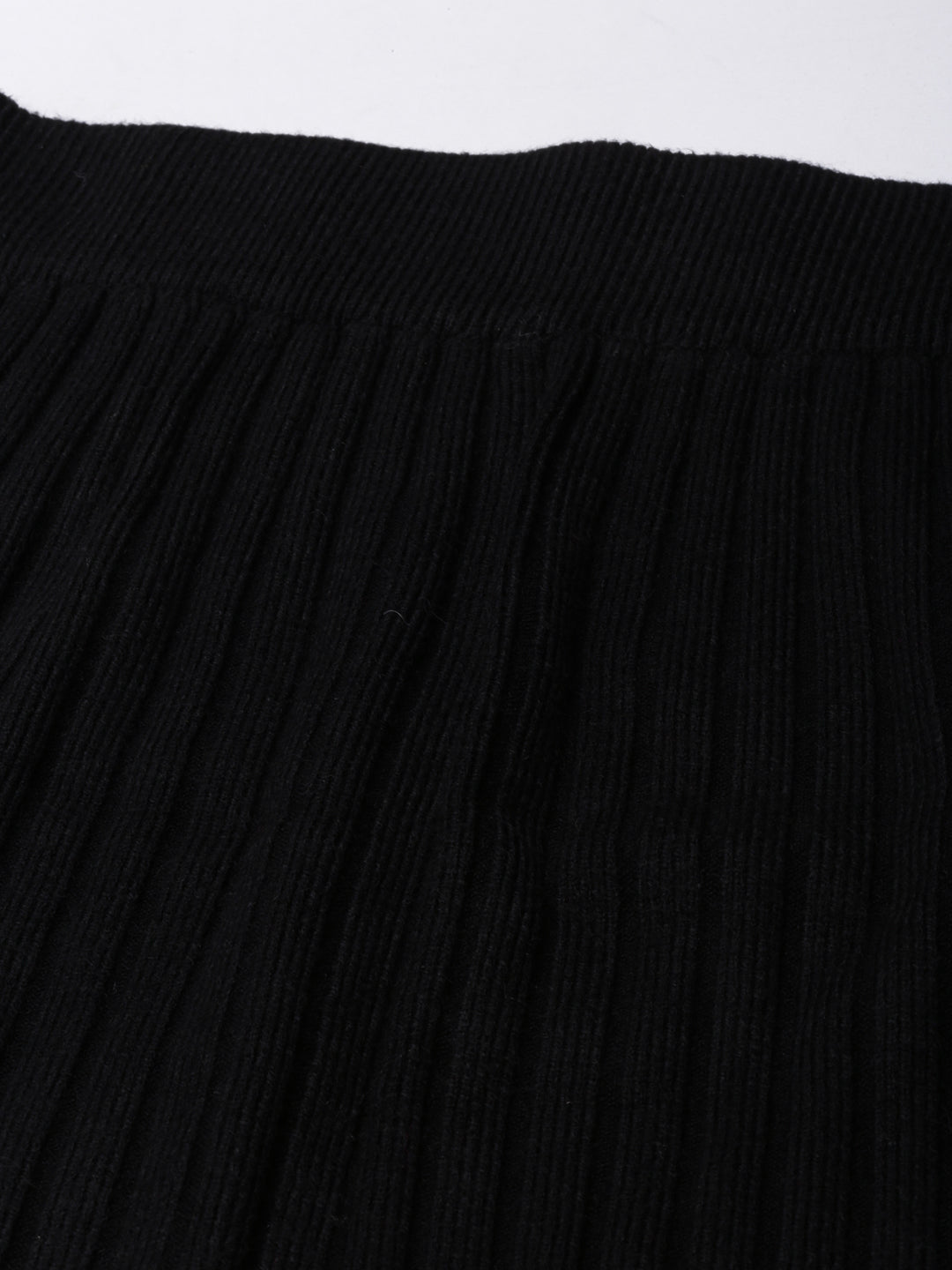 Women's Self Design Black Straight Midi Skirt