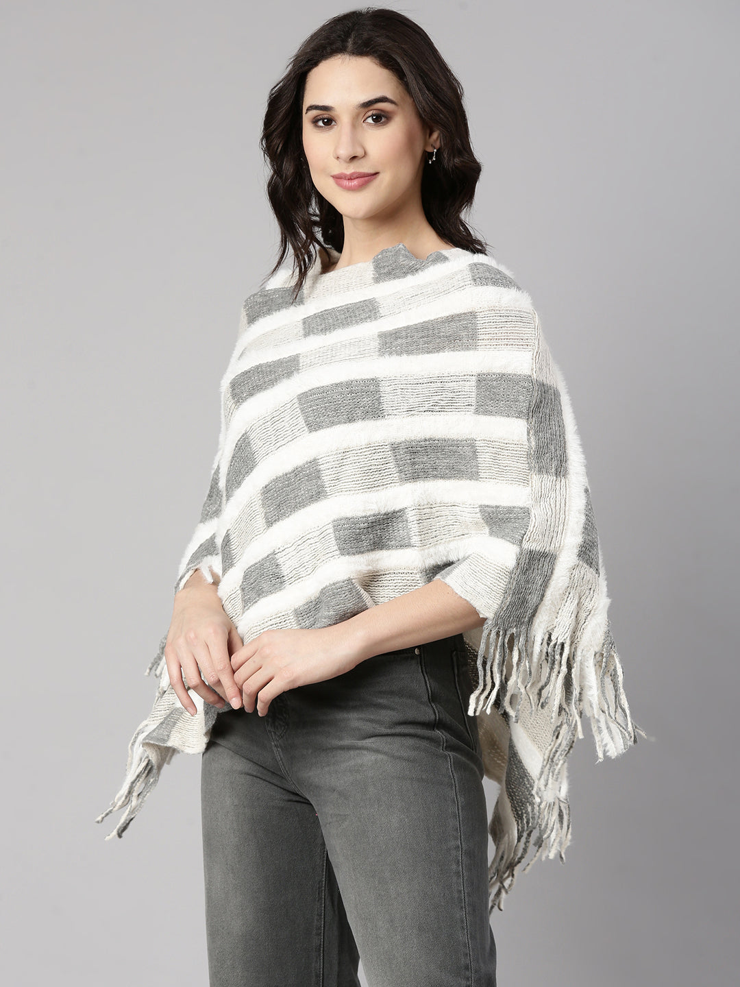 Women's Geometric Grey Poncho