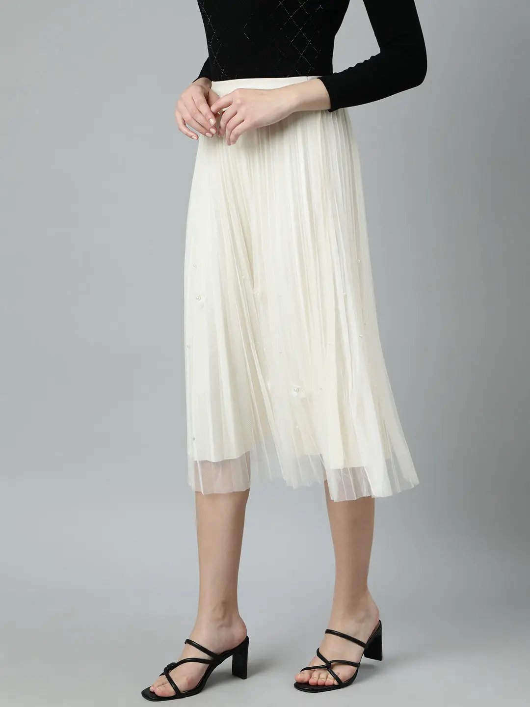 Women's Solid Flared Cream Midi Skirt