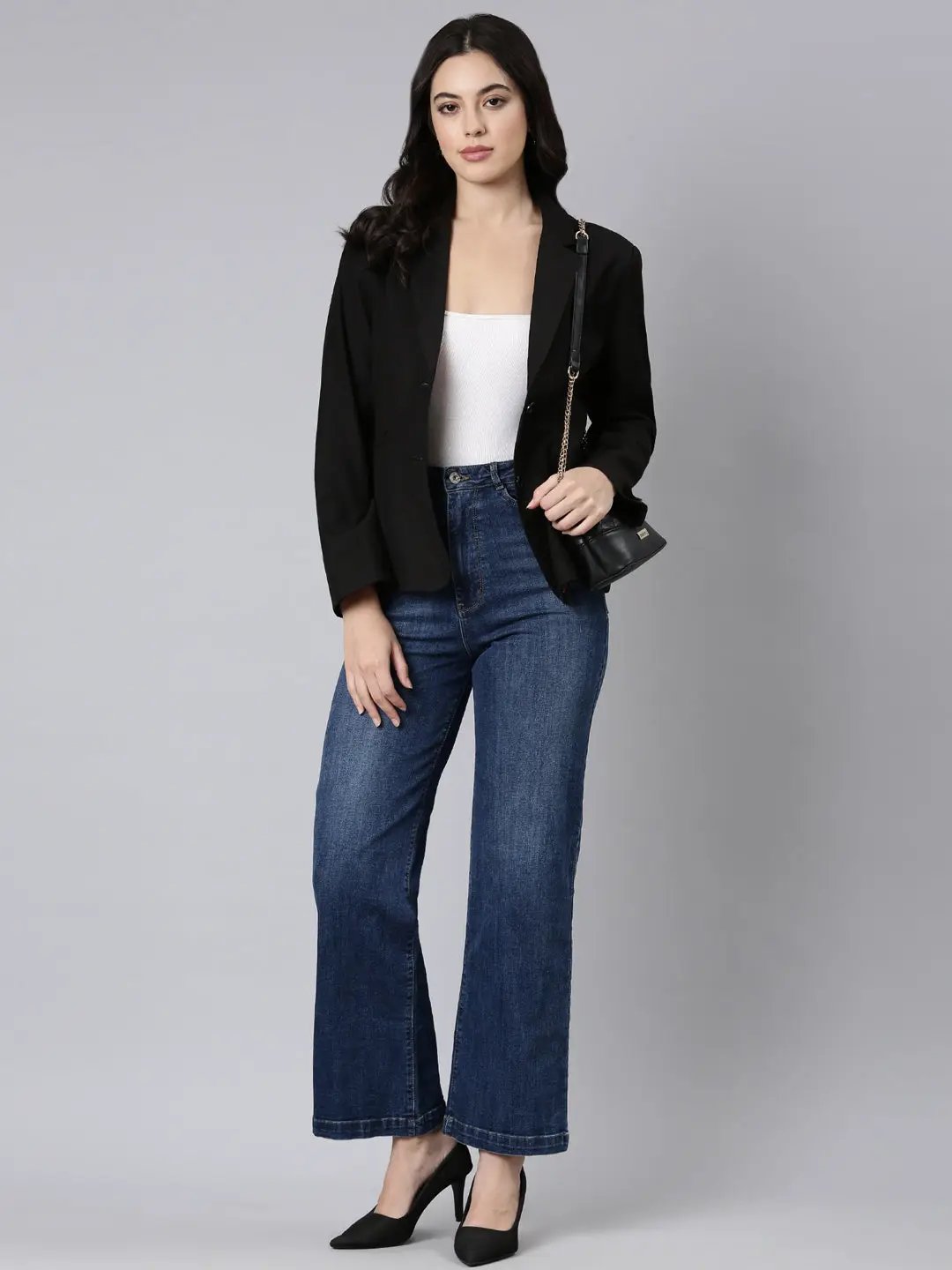 Women's Black Single-Breasted Blazer - from SHOWOFFFF