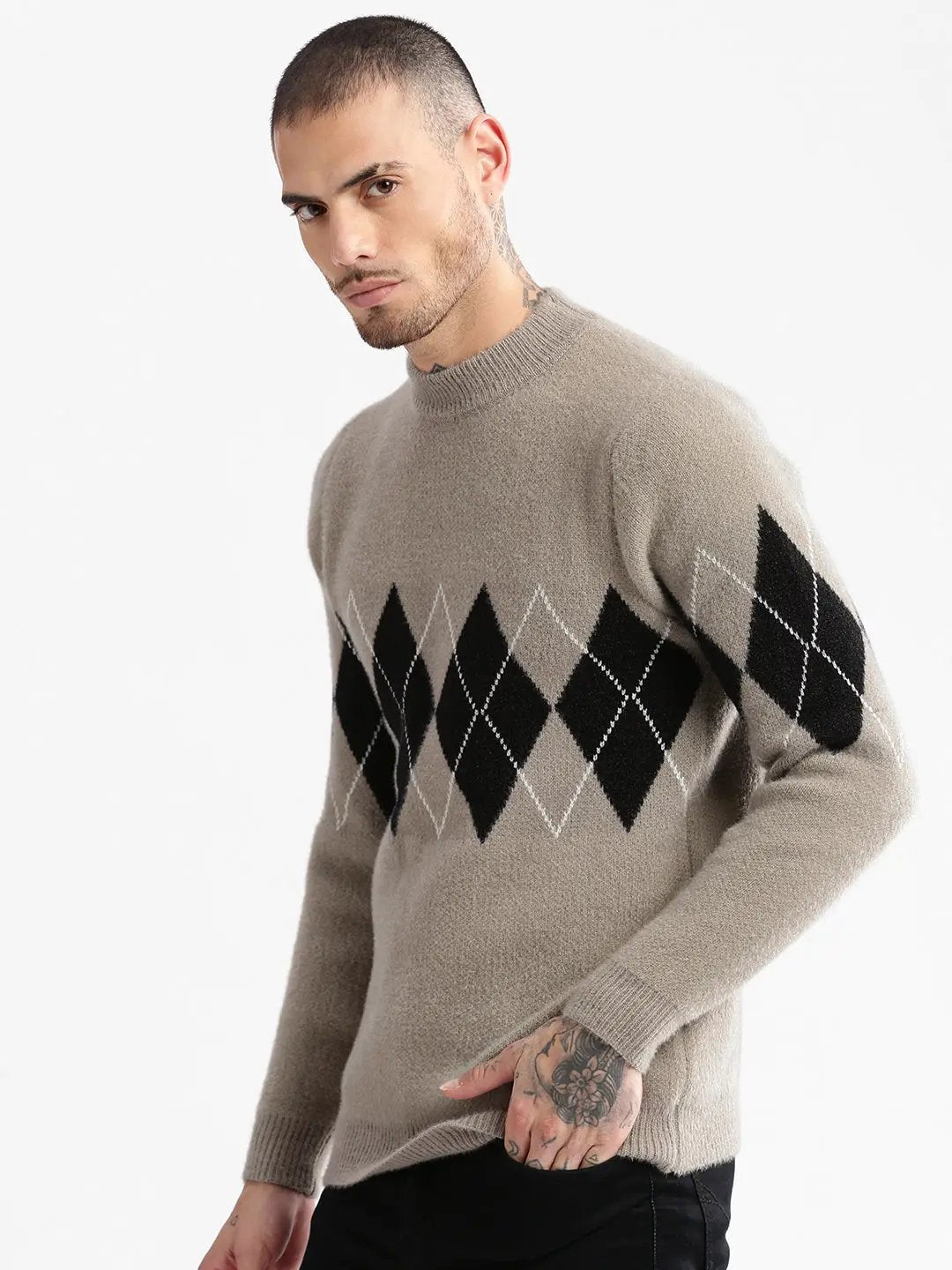 Men's Round Neck Argyle Beige Pullover