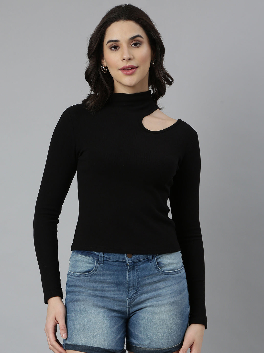 Women Solid Black Top