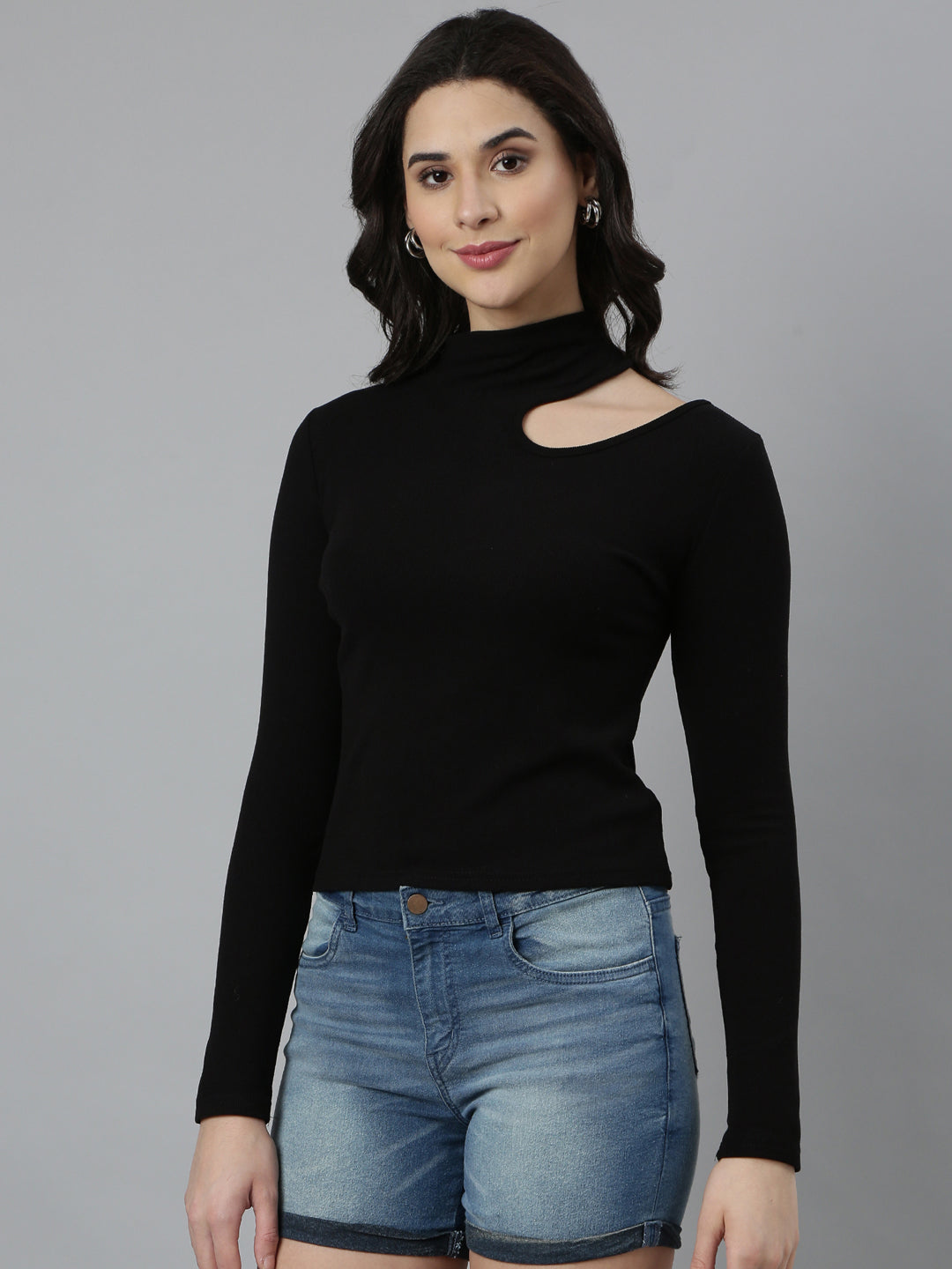 Women Solid Black Top