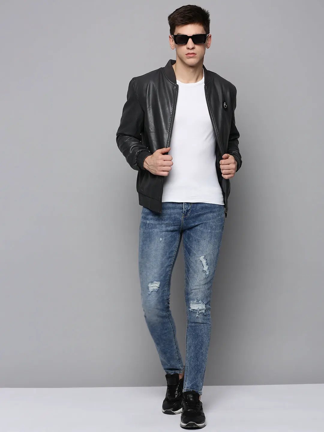 Men's Grey Solid Western Jacket