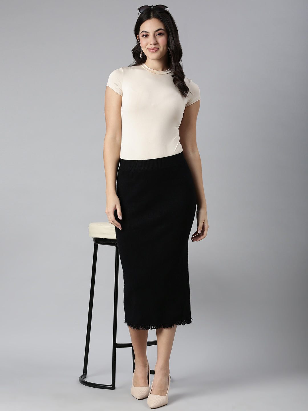 Women Solid Black Straight Midi Skirt