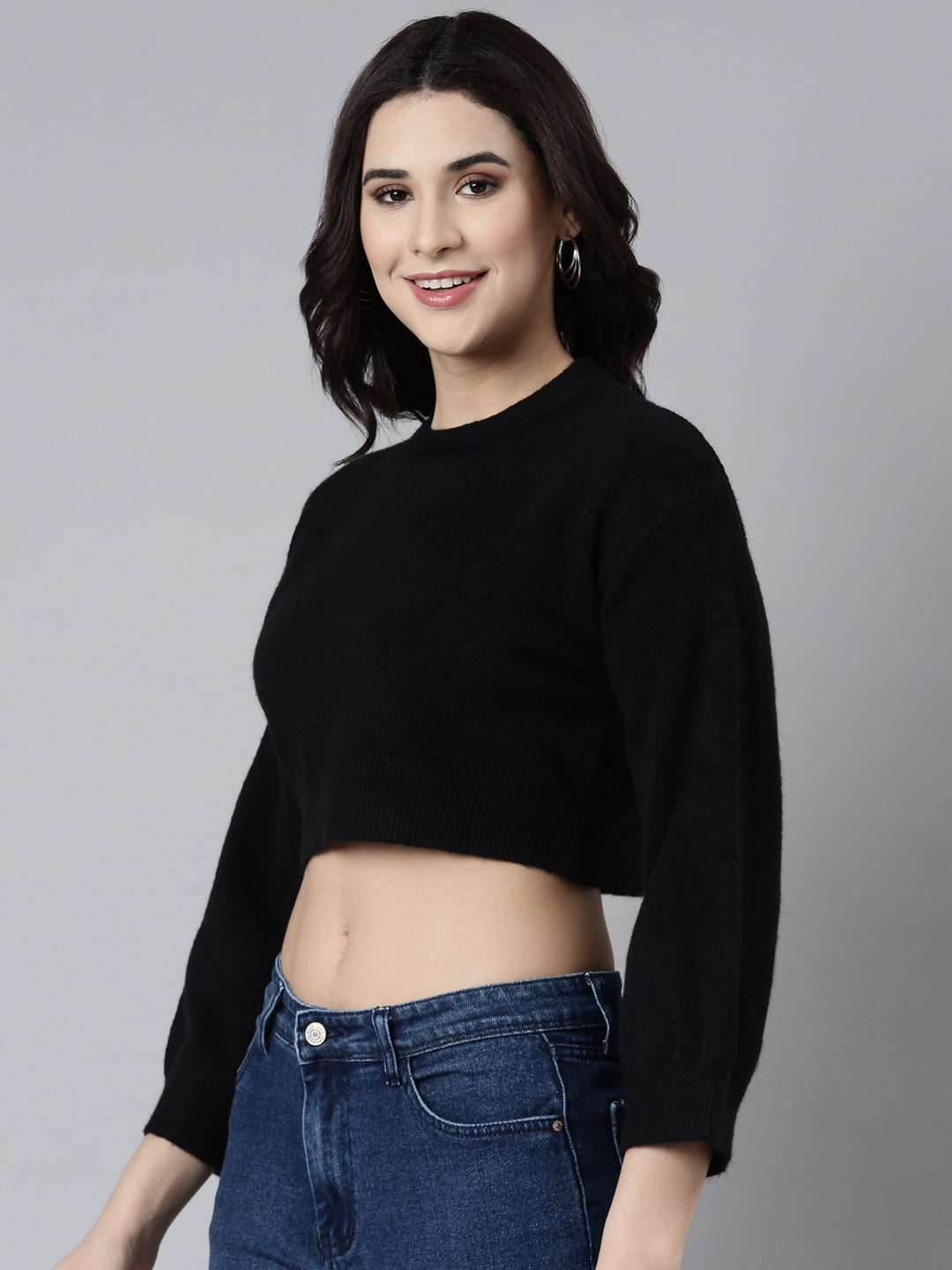 Women Solid Black Crop Top