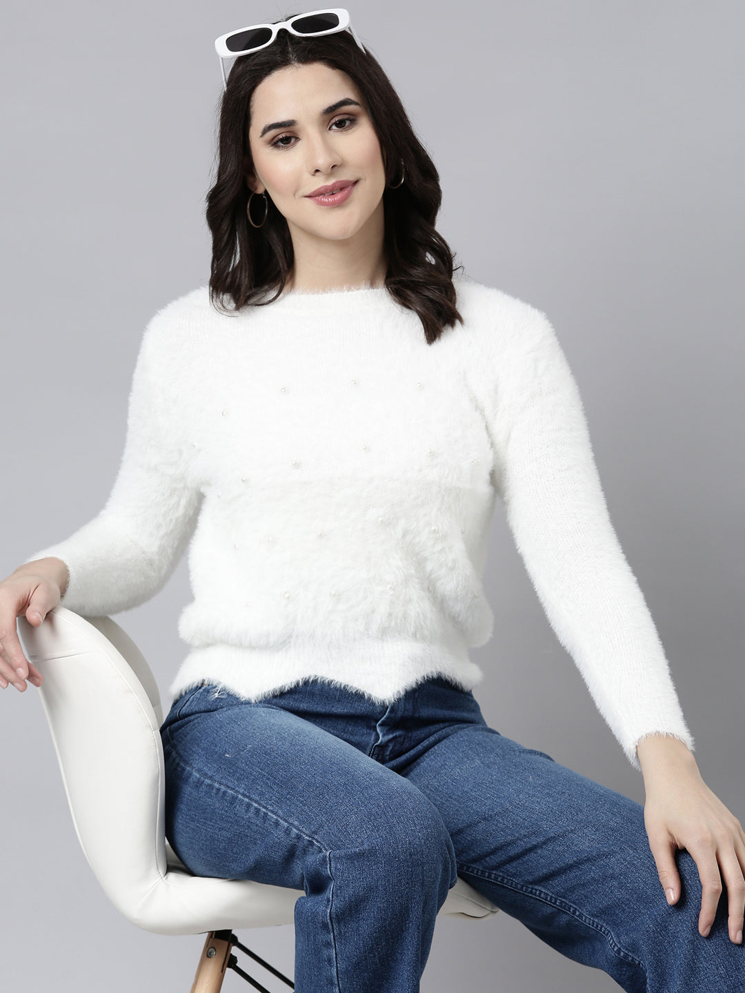 Women's Solid White Casual Pullover