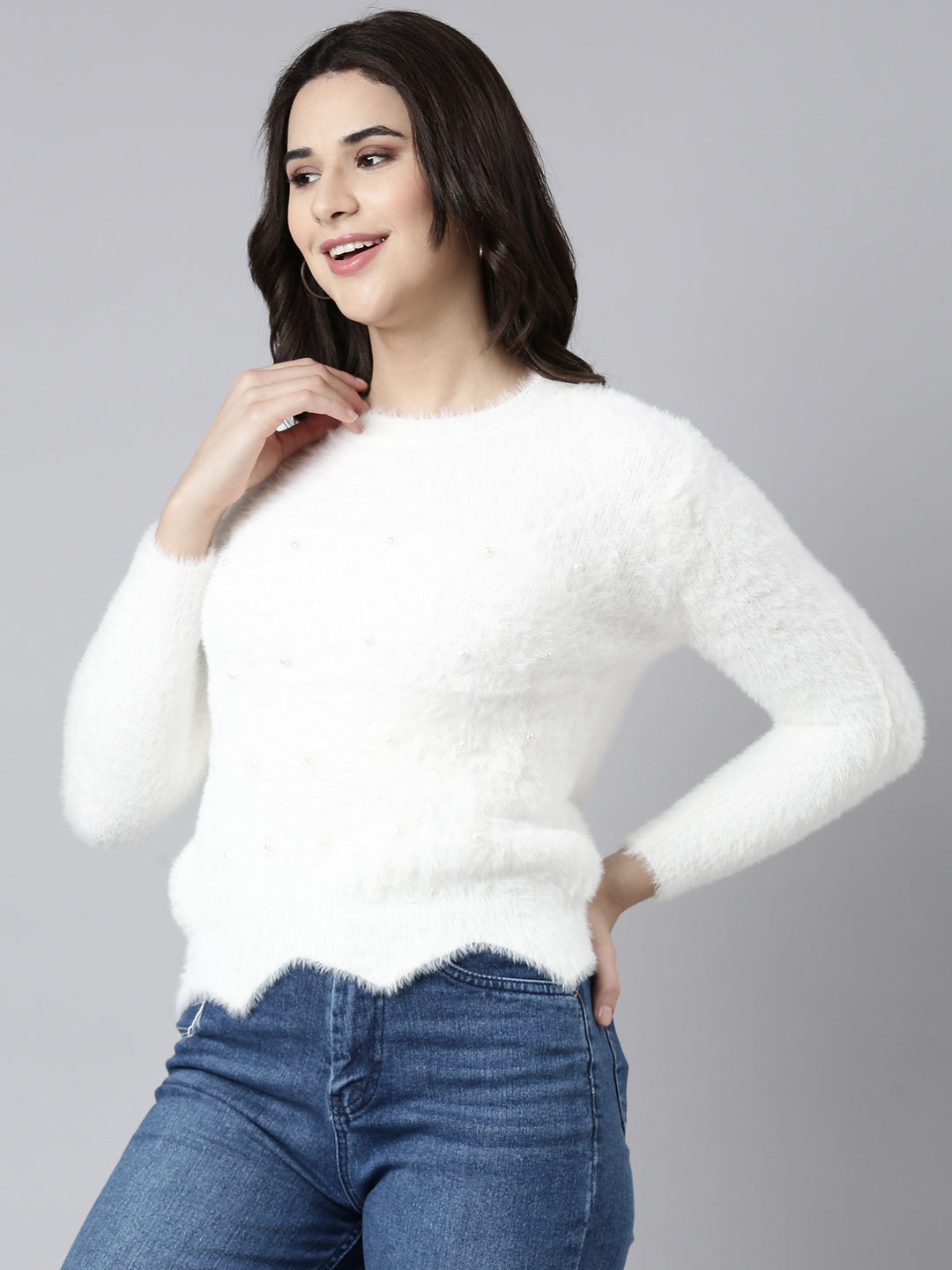 Women's Solid White Casual Pullover