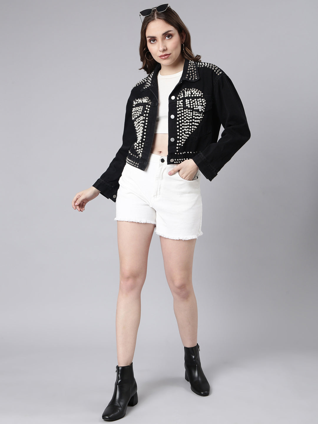 Women Solid Black Crop Drop Shoulder Denim Jacket