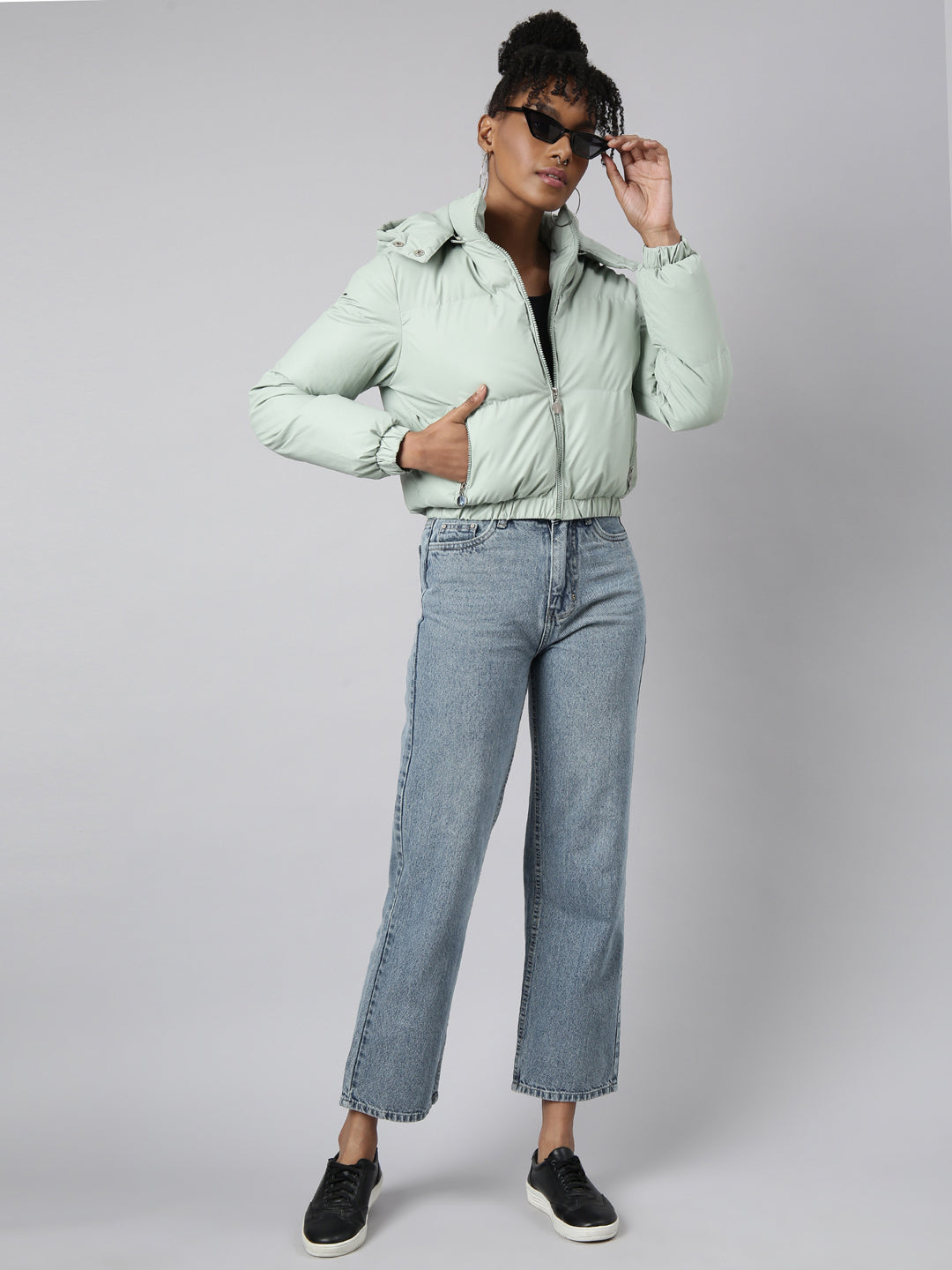 Women Solid Sea Green Puffer Jacket Comes with Detachable Hood