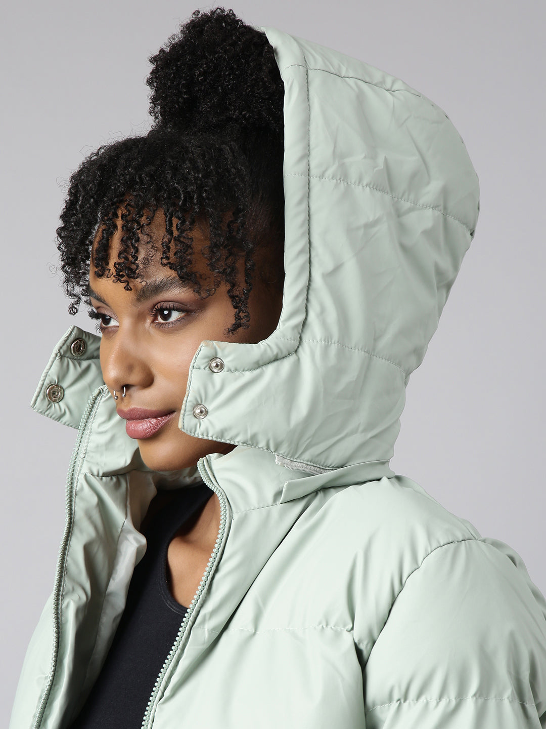 Women Solid Sea Green Puffer Jacket Comes with Detachable Hood