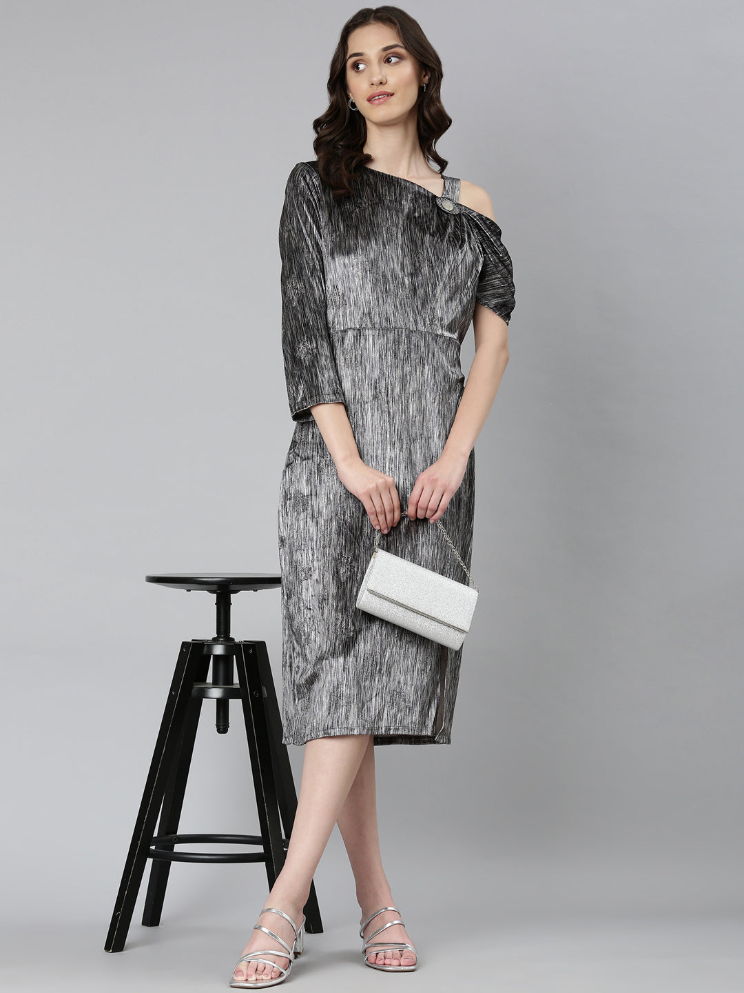 Women Grey Striped Sheath Dress