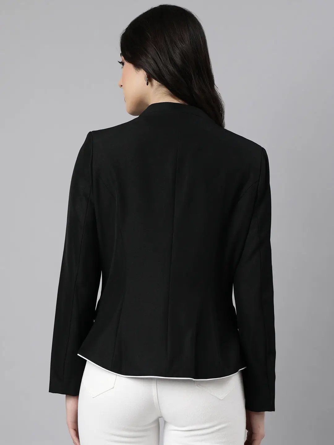 Women's Black Single-Breasted Blazer