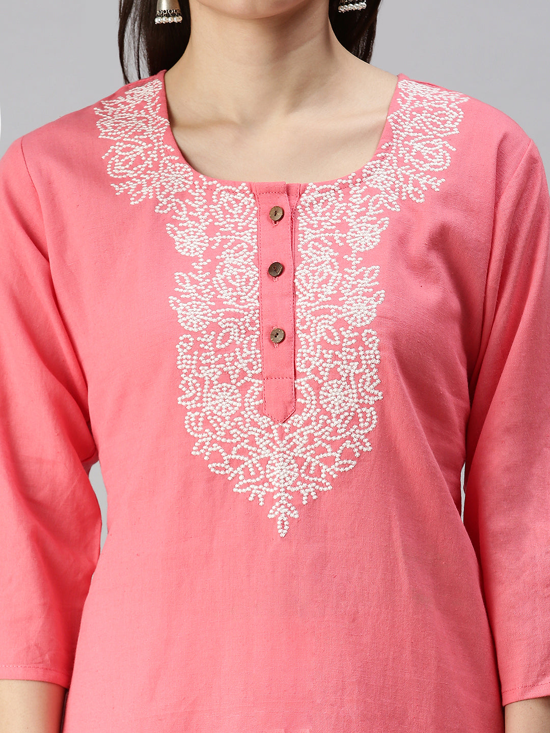 Women's Peach Embroidered Kurta Sets