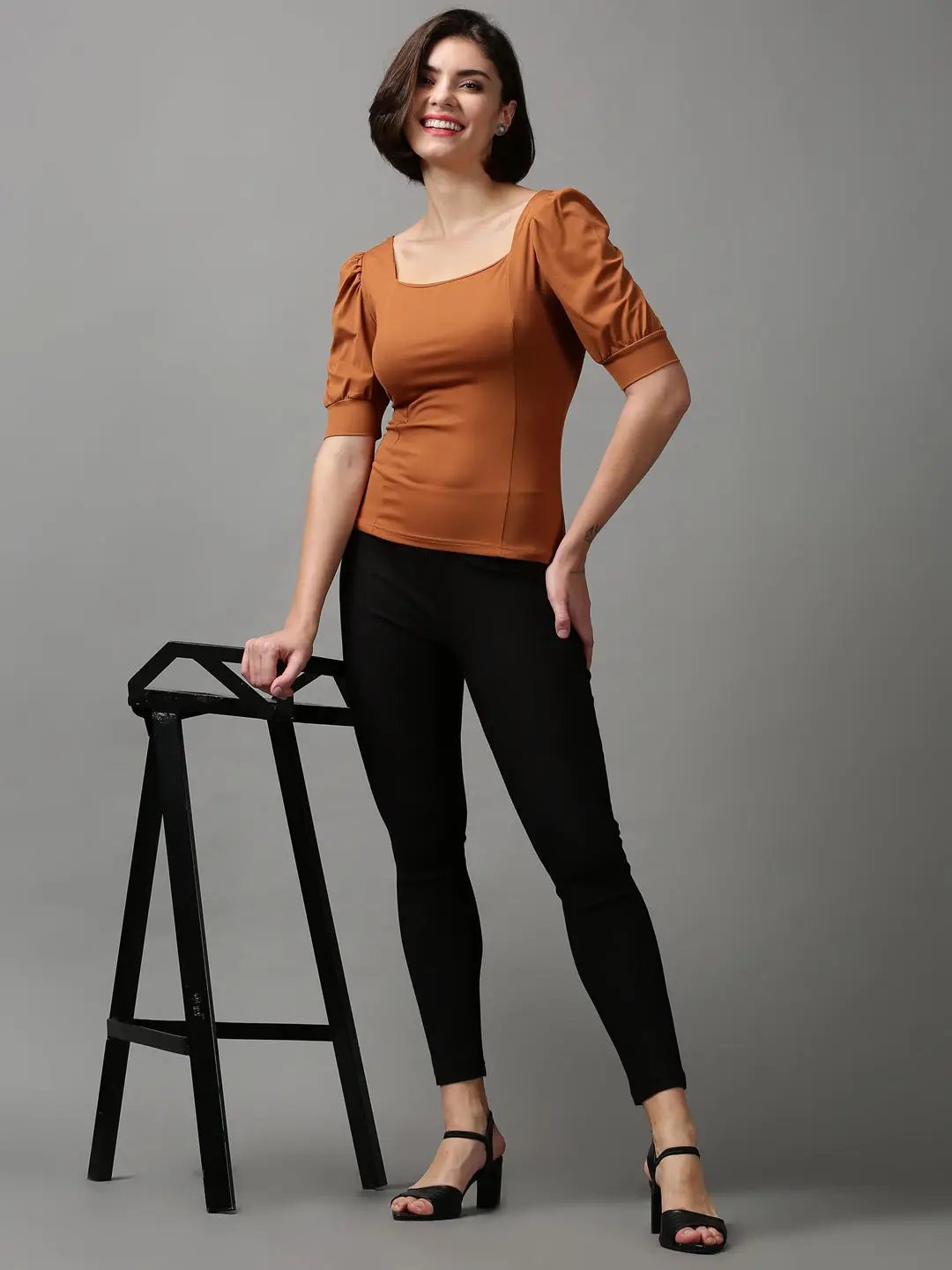 Women's Brown Solid Top