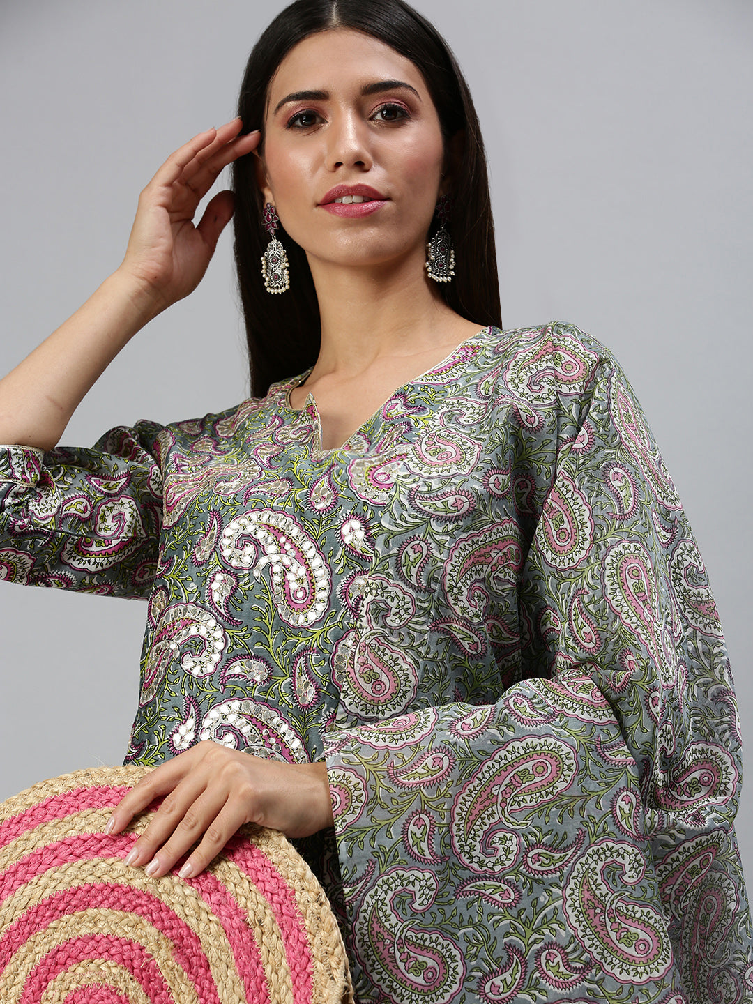 Women's Grey Floral Printed Straight Kurta Set With Dupatta