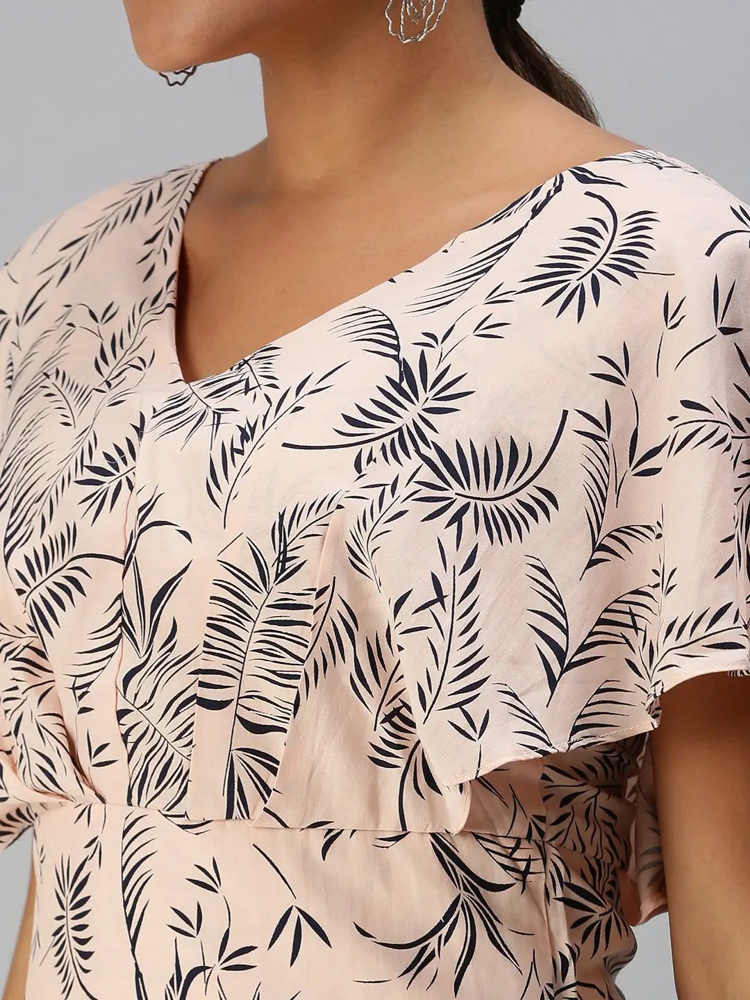 Women's Peach Printed Crop Tops