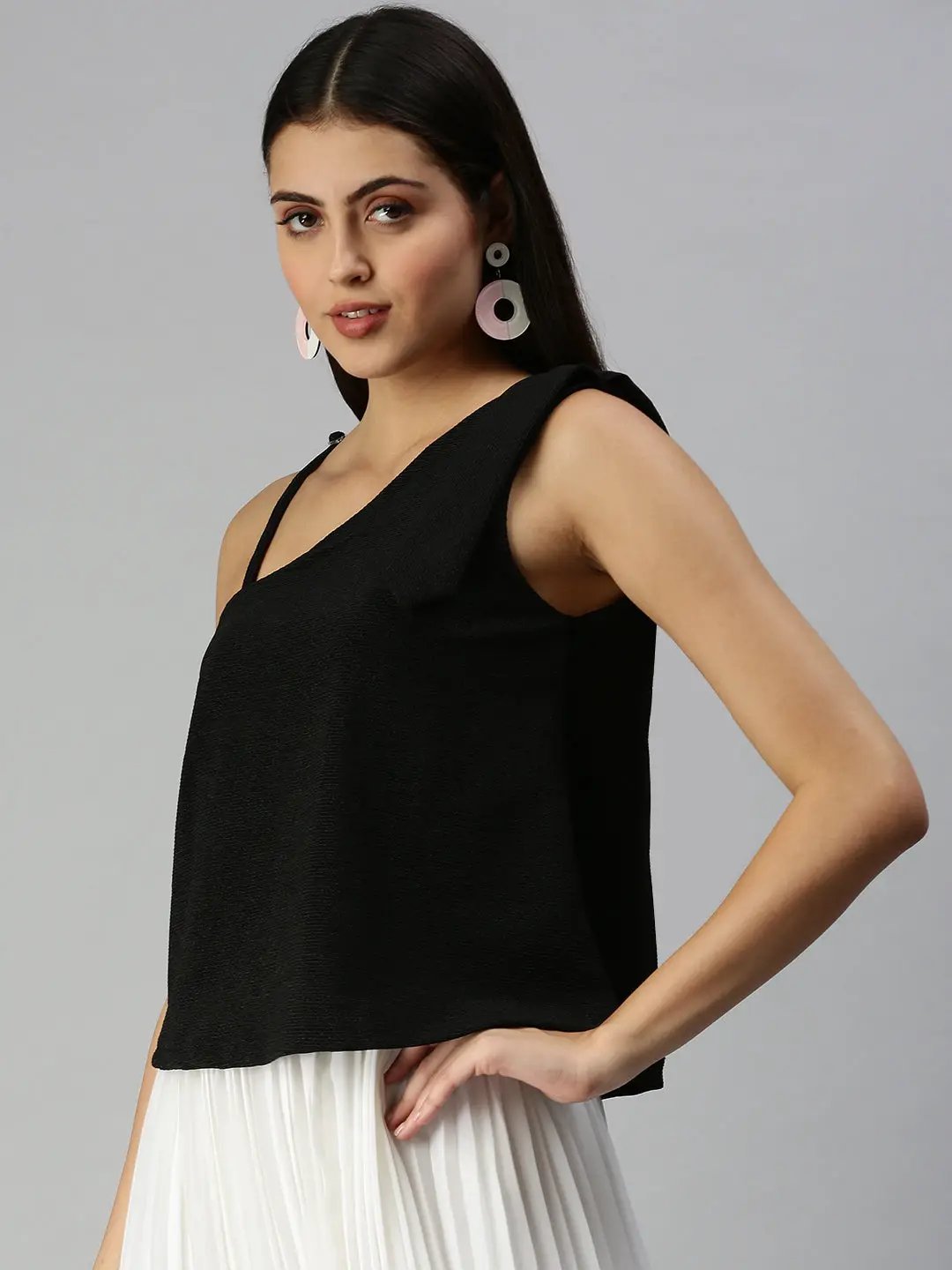 Women's Black Solid Boxy Top