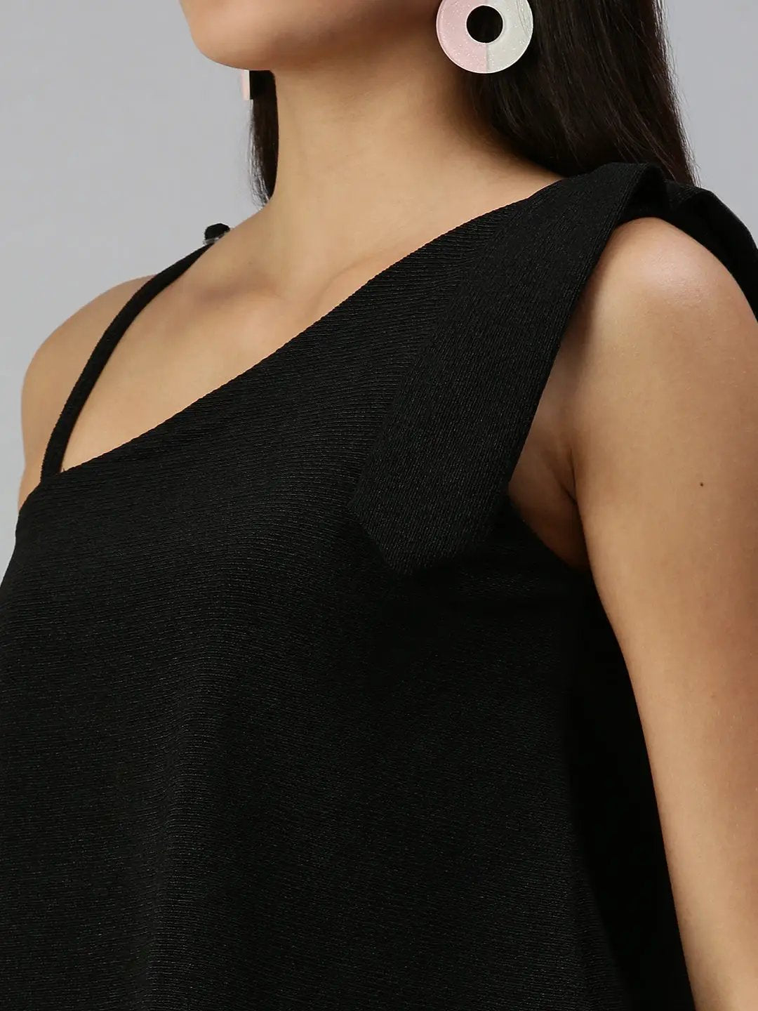 Women's Black Solid Boxy Top