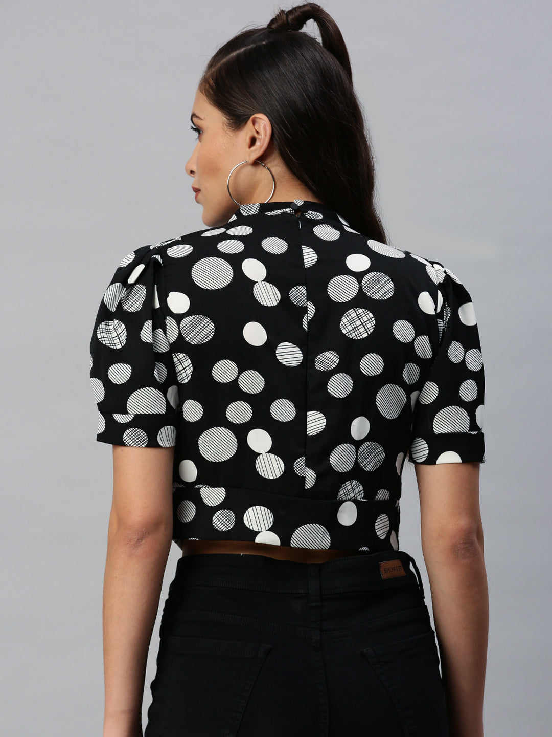Women's Black Print Crepe Crop Top