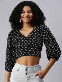 Women's Black Geometric Print Crepe Crop Top