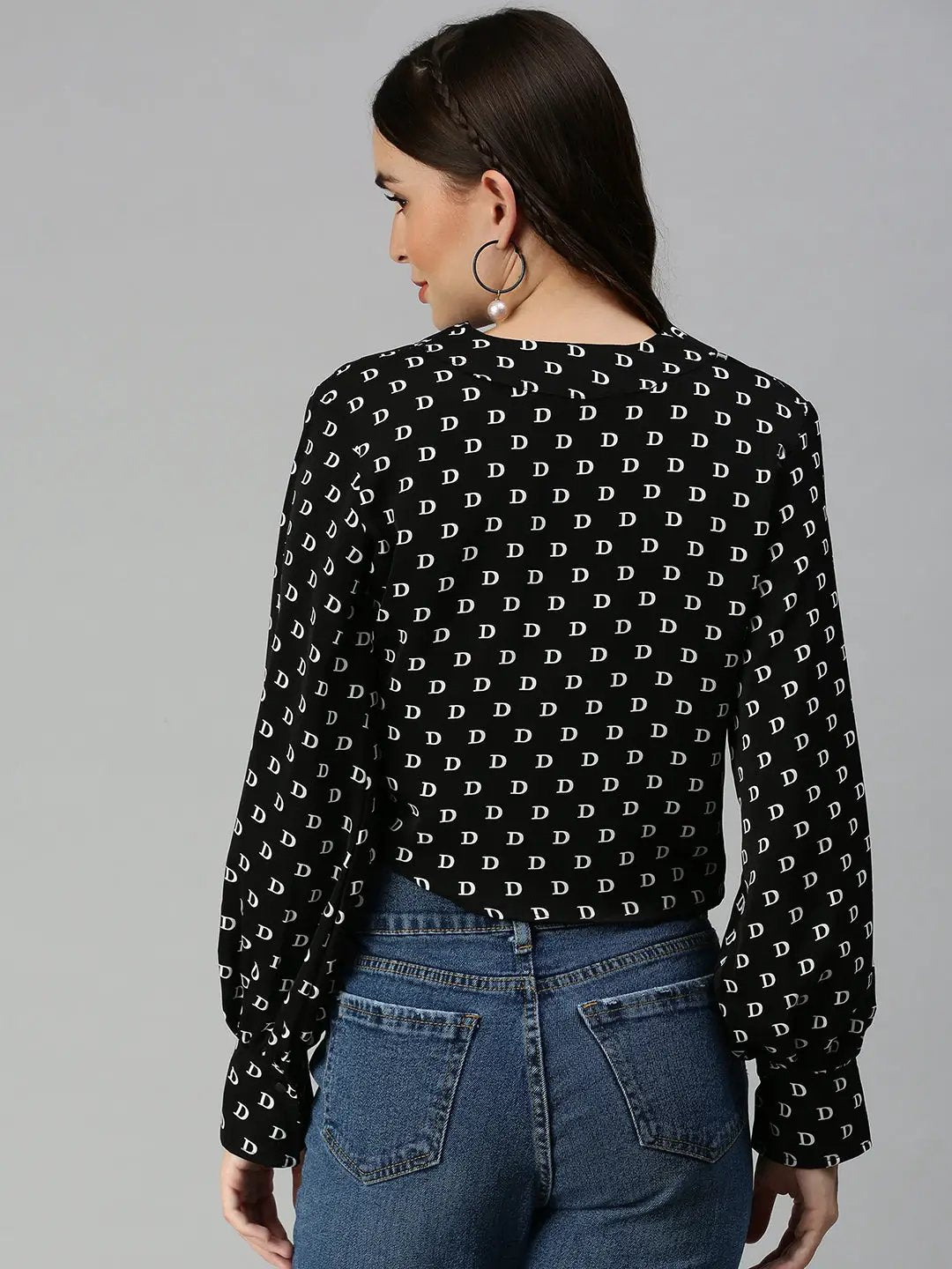 Women's Black Geometric Print Tie-Up Neck Crepe Top