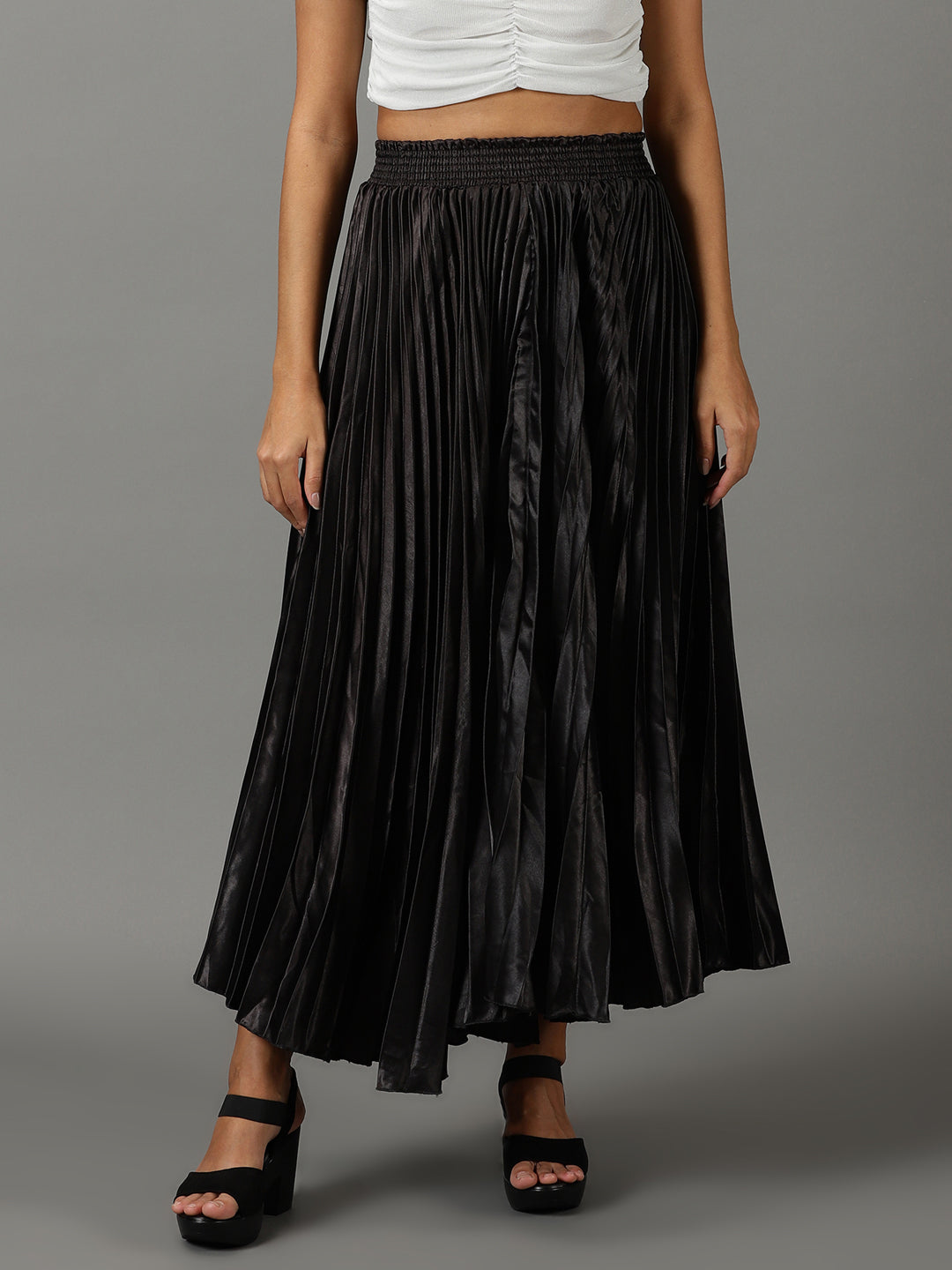 Women's Black Solid Flared Skirt