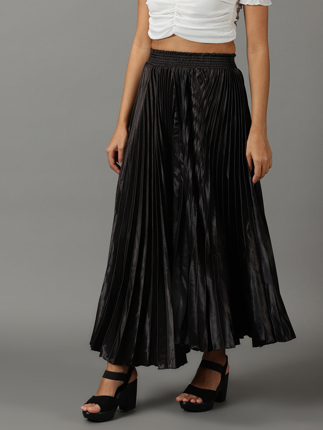 Women's Black Accordion Pleated Flared Maxi Skirt