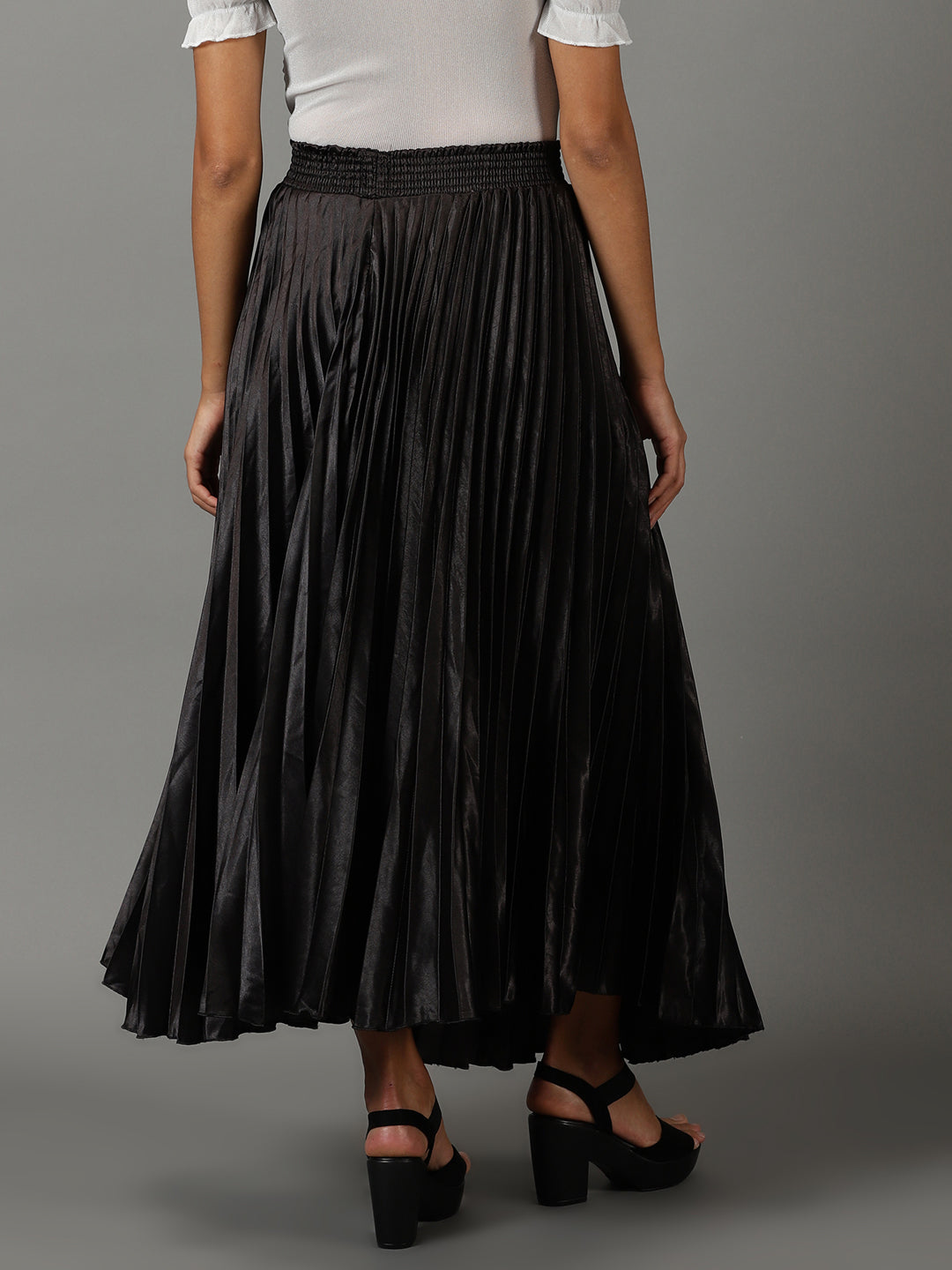 Women's Black Accordion Pleated Flared Maxi Skirt