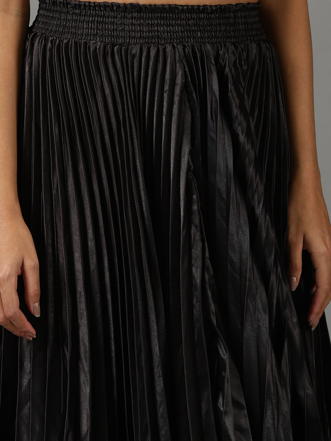 Women's Black Accordion Pleated Flared Maxi Skirt