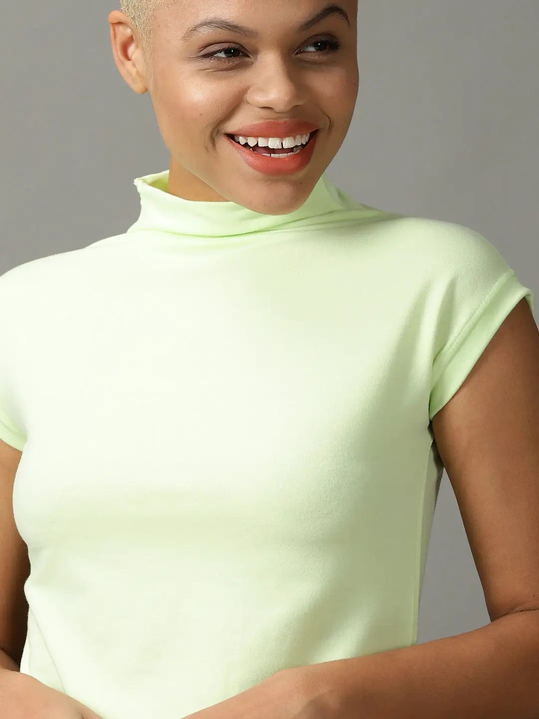 Women's Green Extended Sleeves Top - from SHOWOFFFF