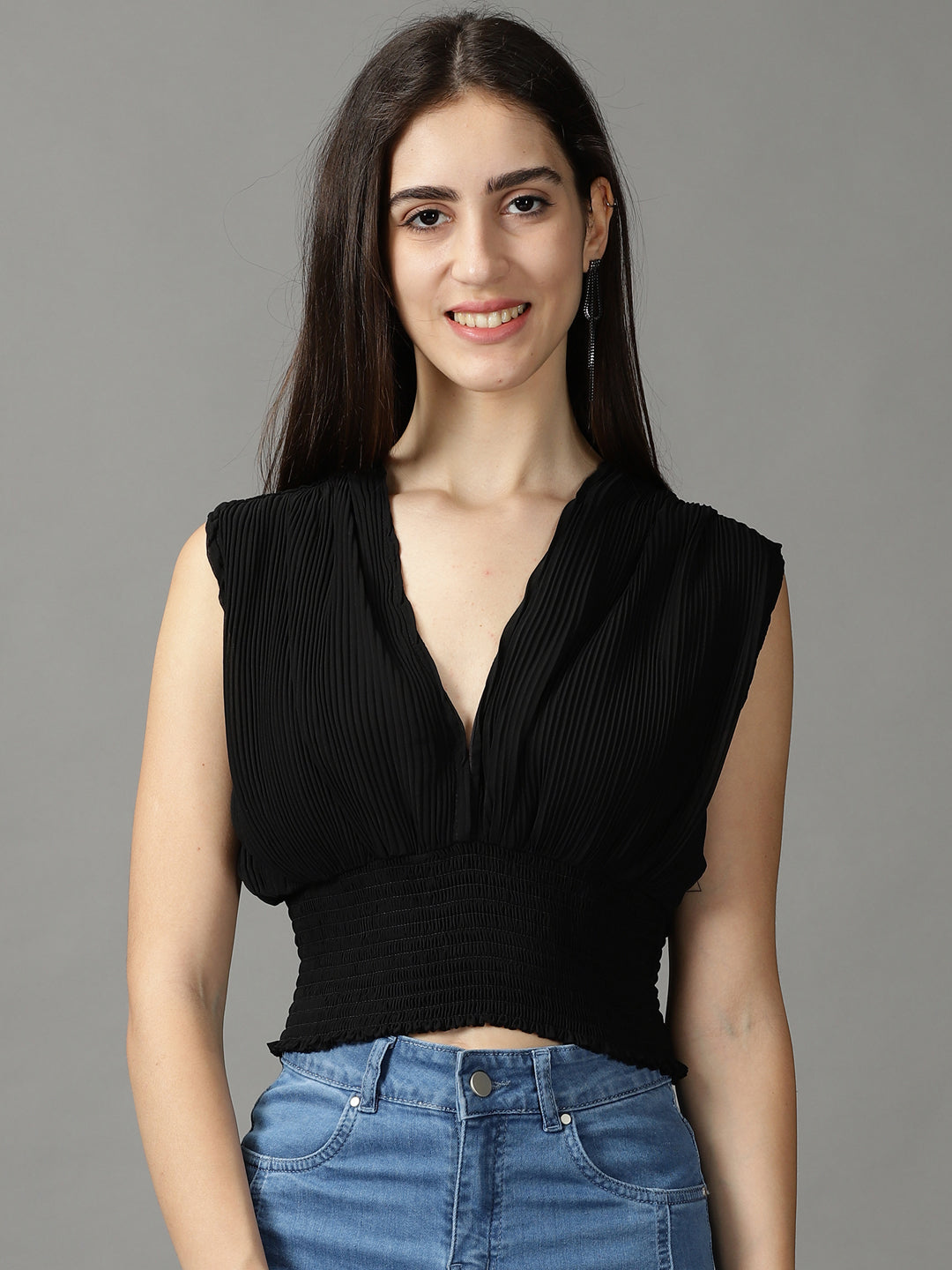 Women's Black Solid Cinched Waist Crop Top