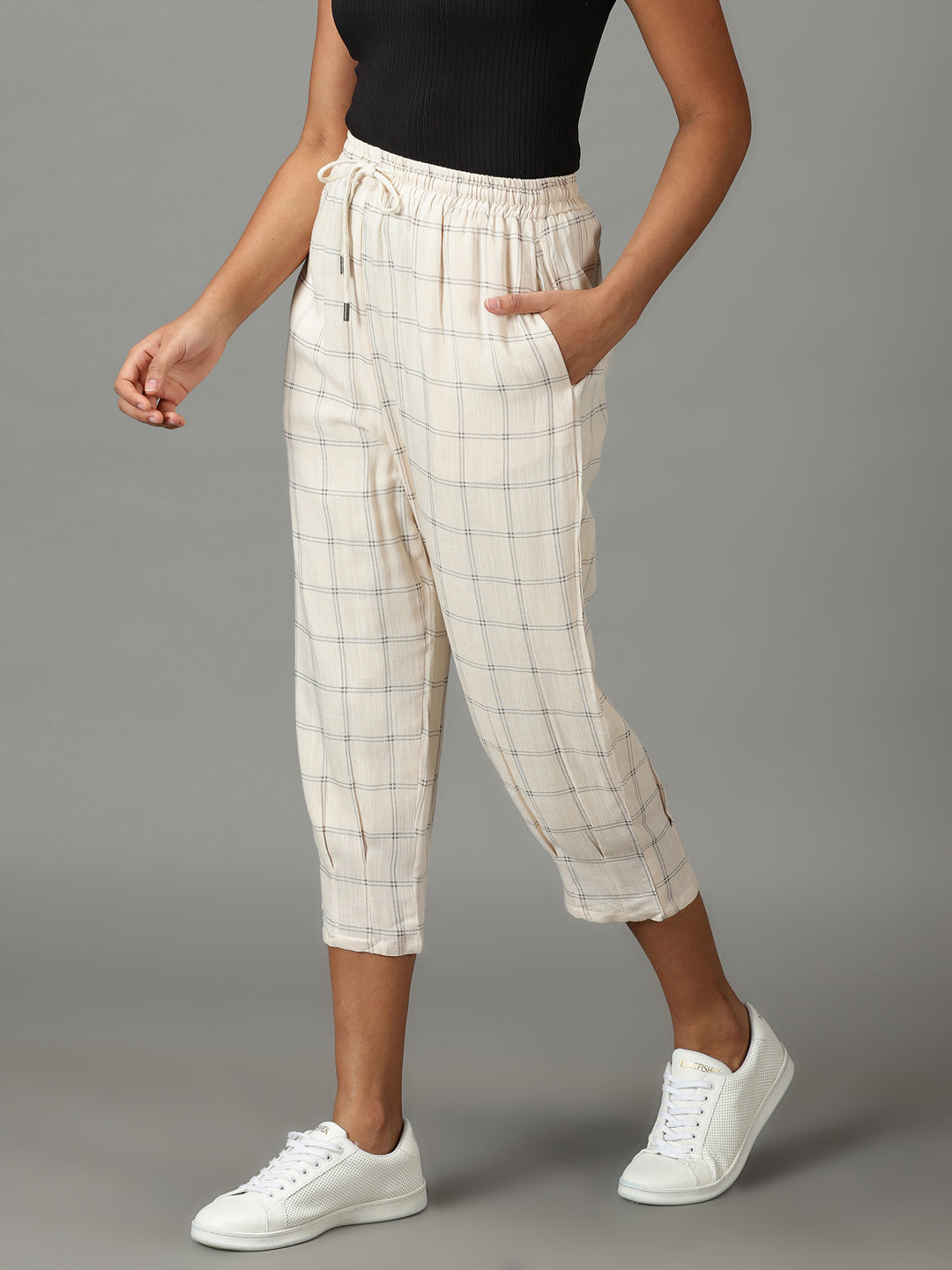 Women's Cream Checked Trouser