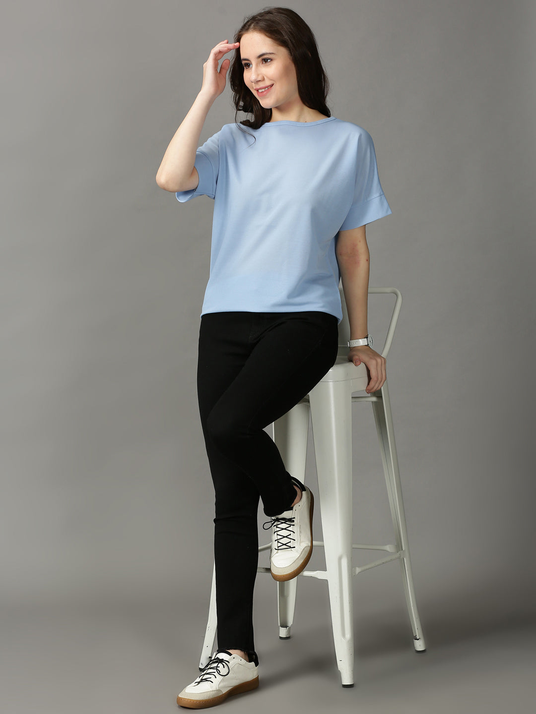 Women's Blue Solid Top