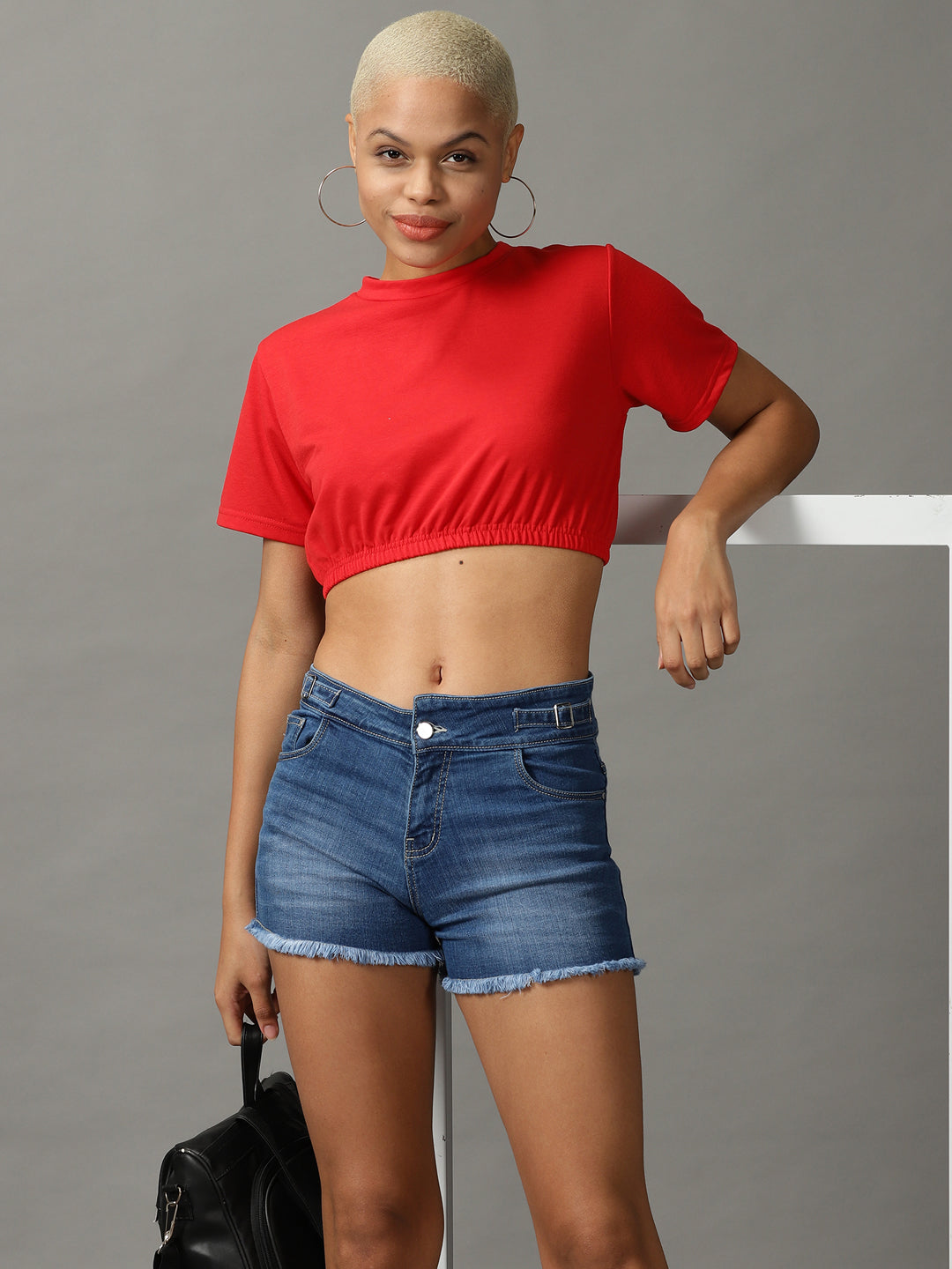 Women's Red Solid Cinched Waist Crop Top