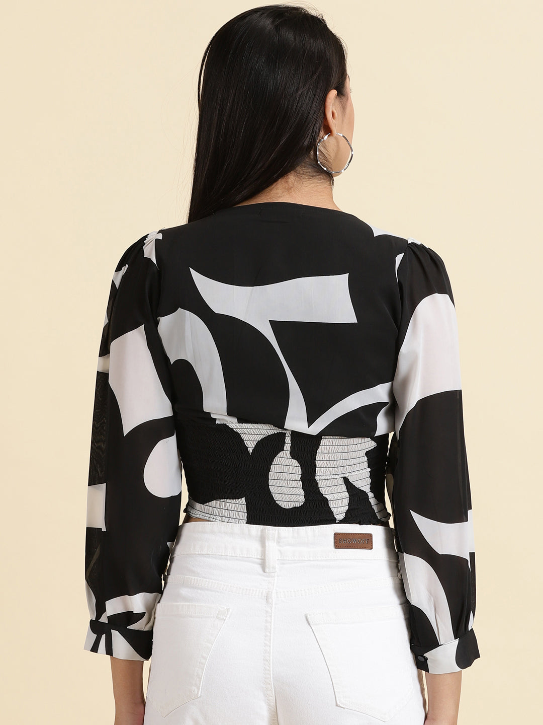 Women's Black Printed Cinched Waist Crop Top