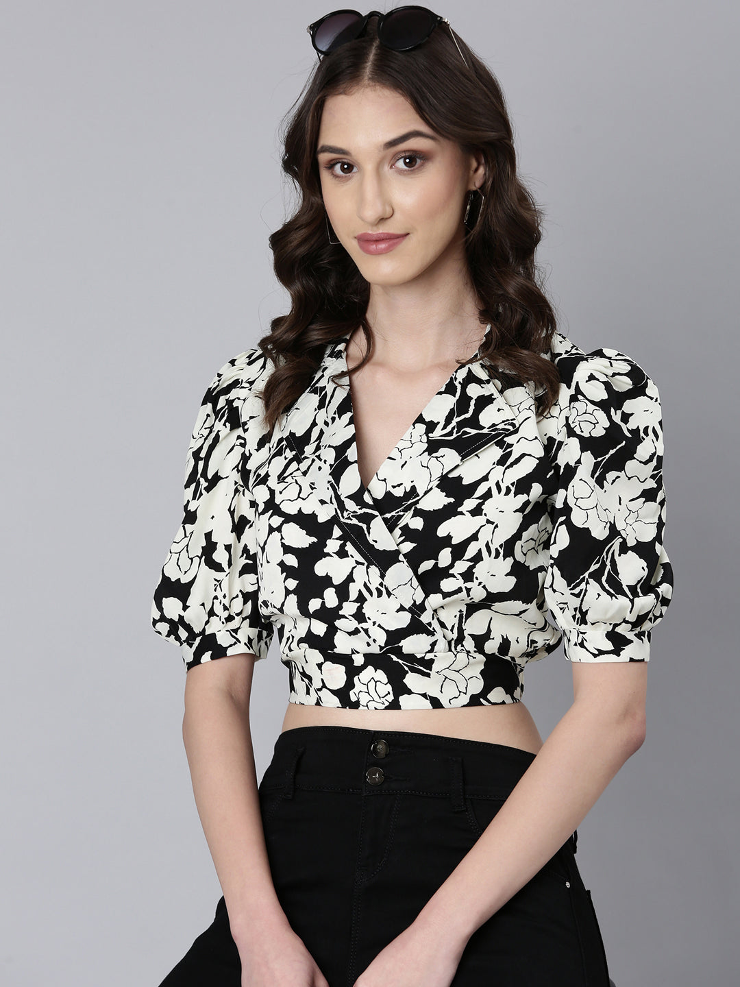 Women Off White Floral Blouson Crop Top