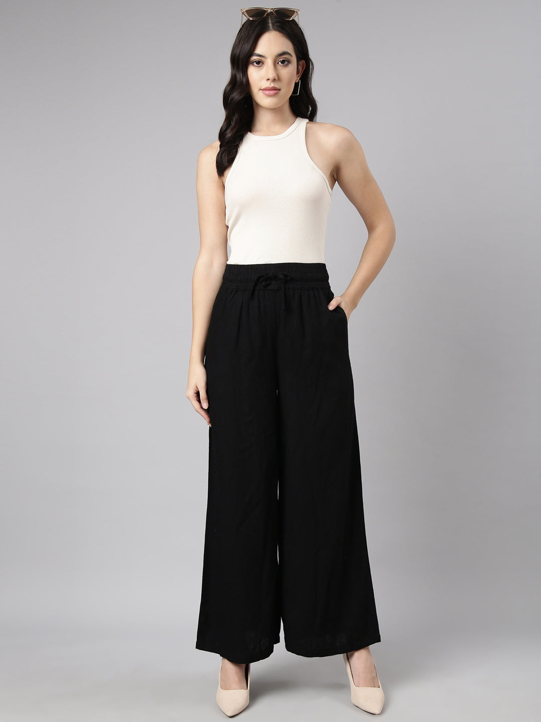 Women Solid Black Wide Leg Palazzos