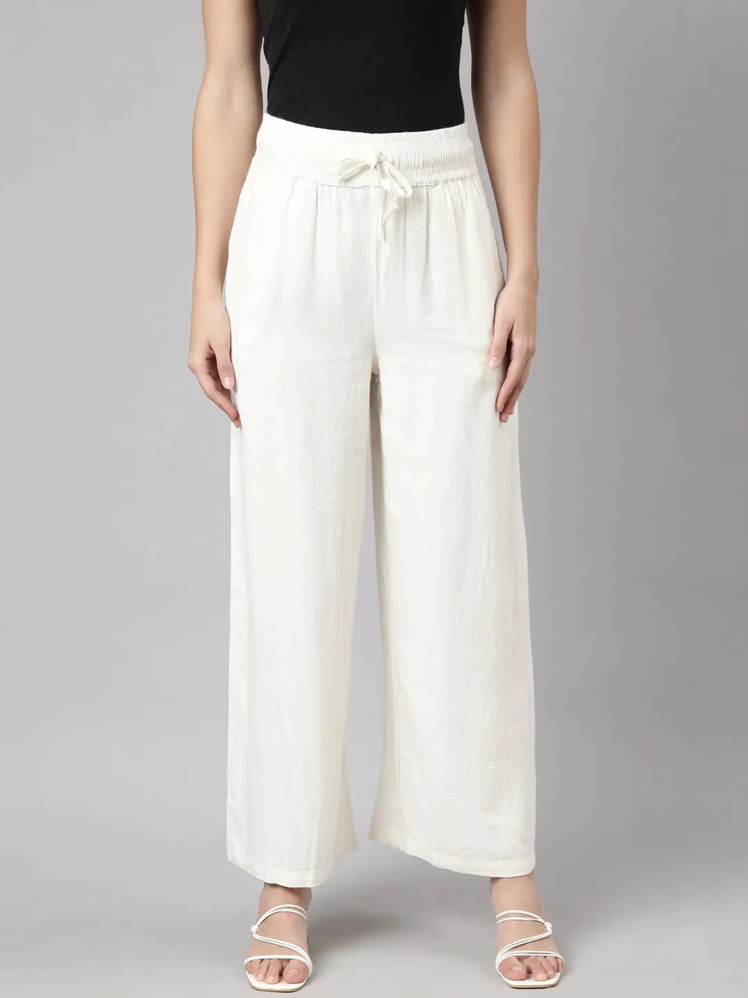 Women's Solid Off White Wide Leg Palazzos