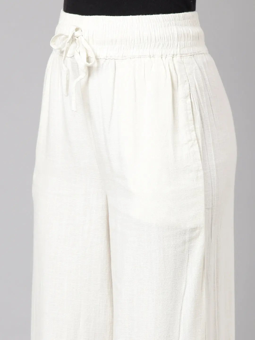 Women's Solid Off White Wide Leg Palazzos