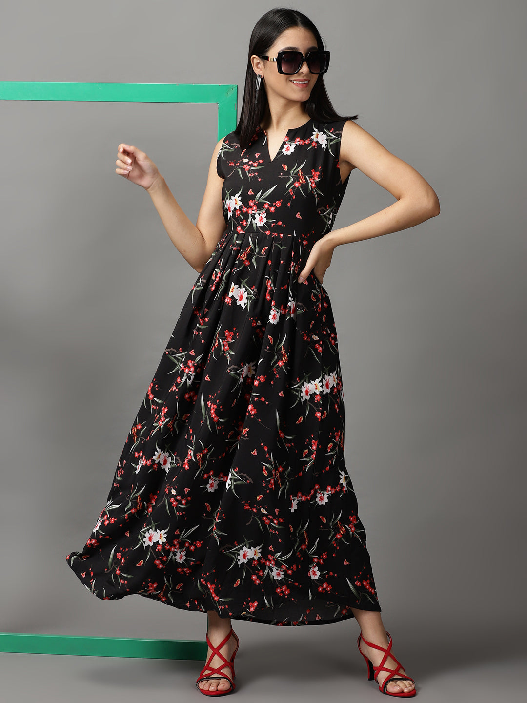 Women's Black Floral Fit and Flare Dress