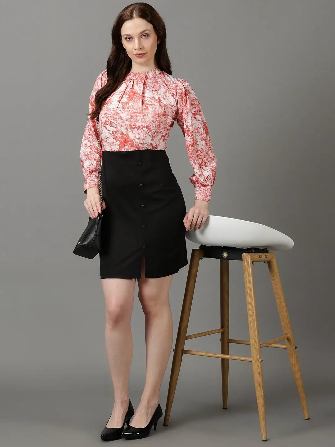 Women's Black Abstract Printed Cuffed Sleeves Sheath Dress