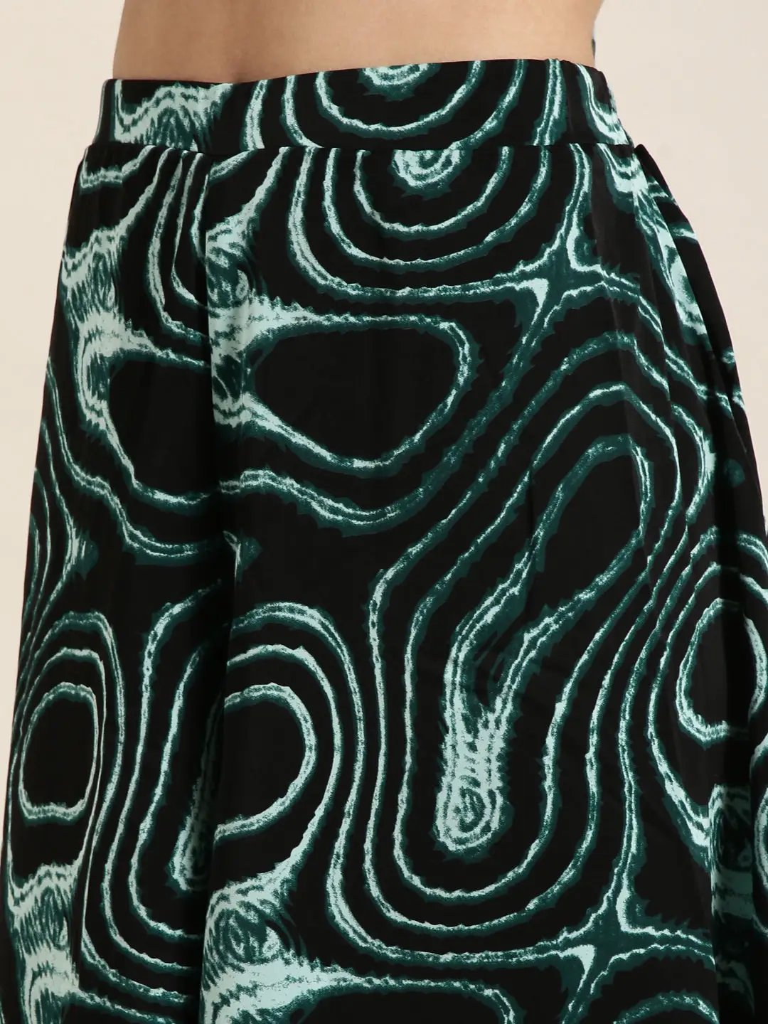 Women's Black Printed Crop Top With Palazzos Co-Ords