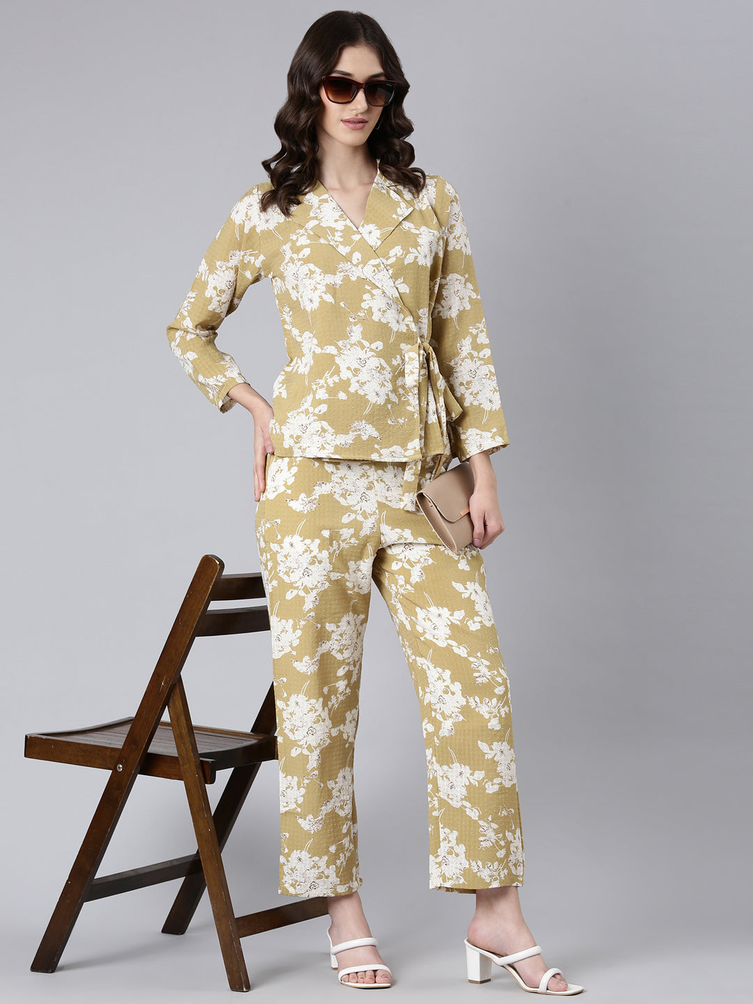 Women Mustard Printed Co-Ords