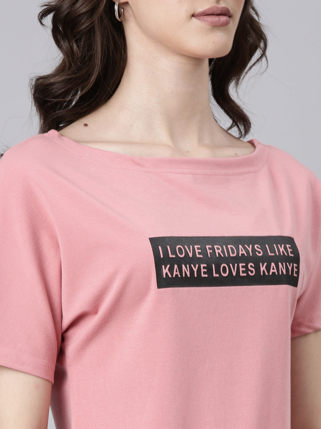 Women Peach Typographic Slim Fit Tshirt