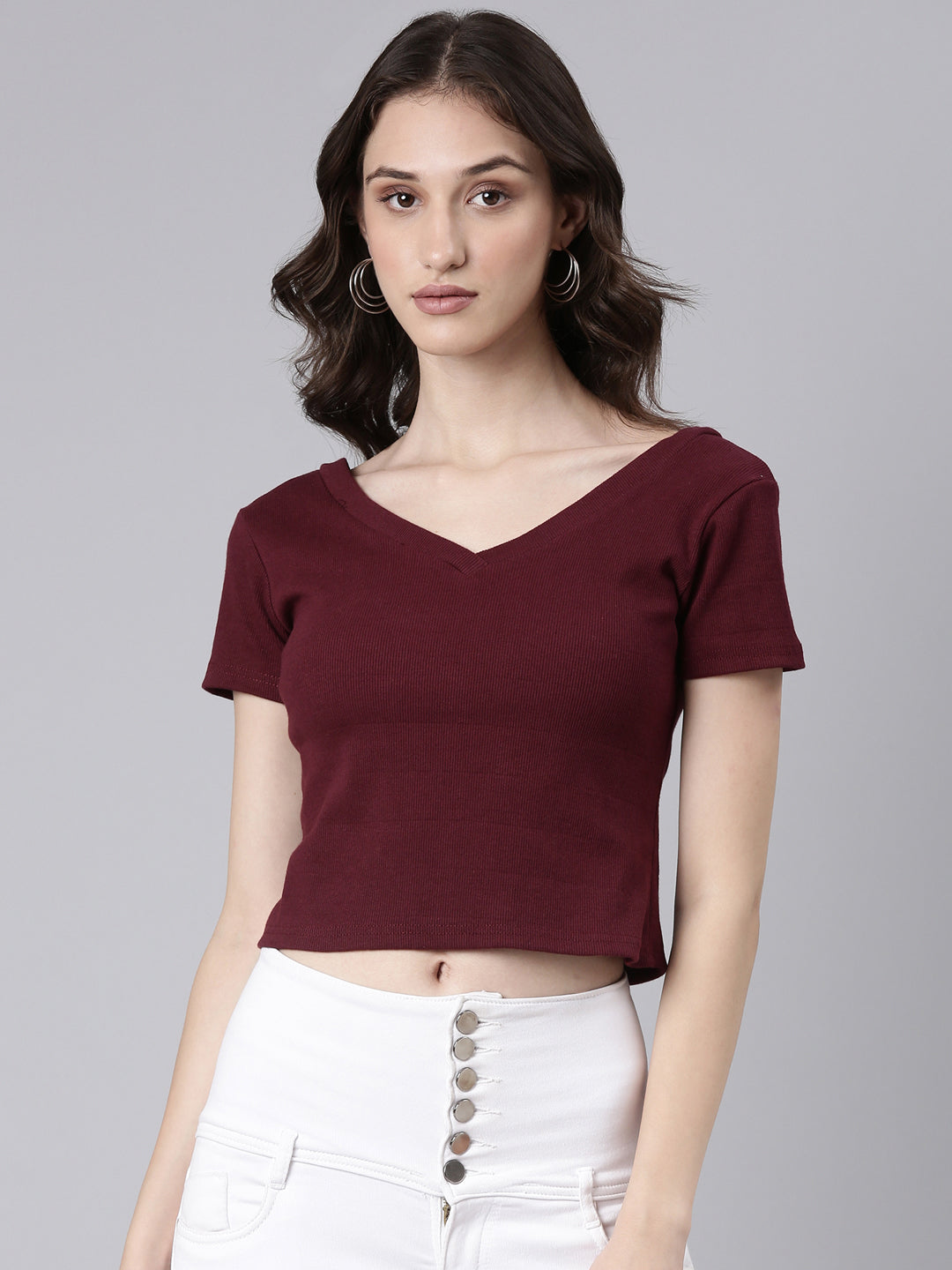 Women Maroon Solid Crop Slim Fit Tshirt