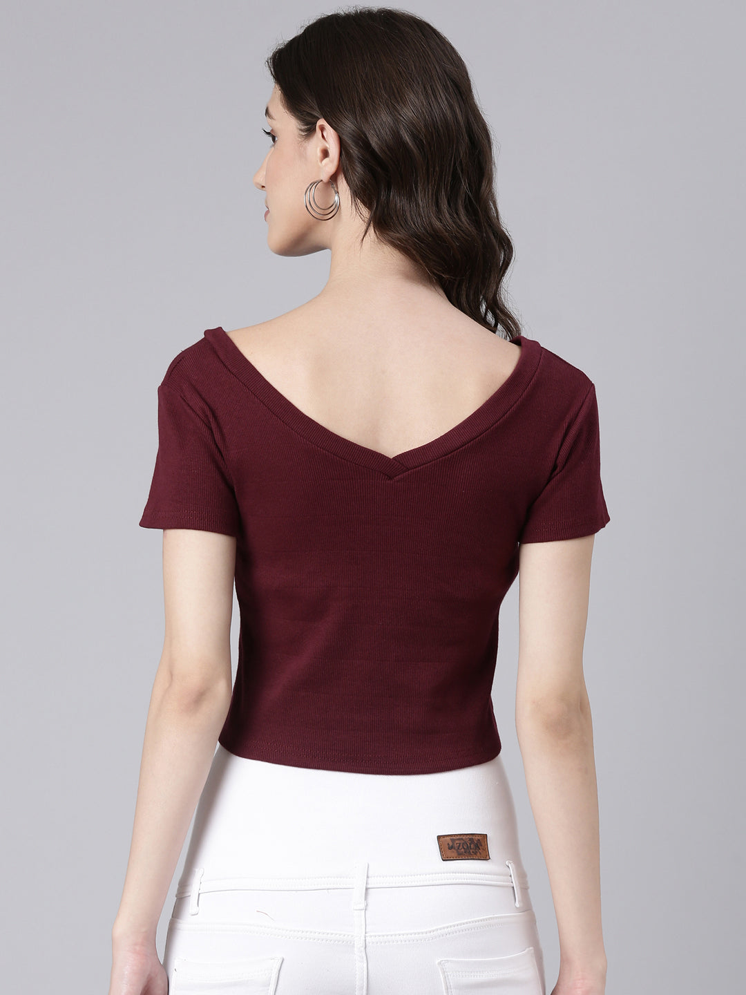 Women Maroon Solid Crop Slim Fit Tshirt