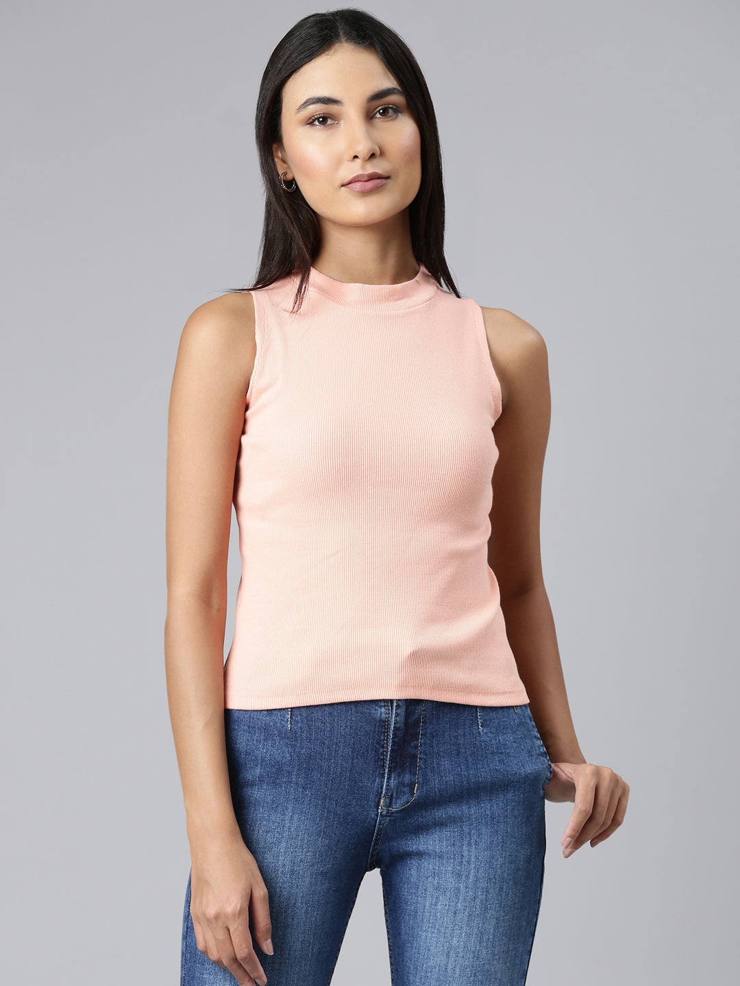 Women Peach Solid Slim Fit Tshirt